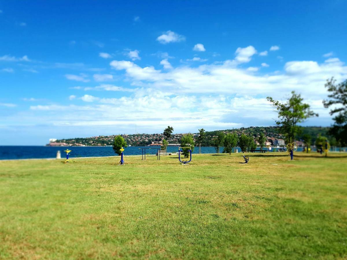 Apartma Dessa Порторож Екстер'єр фото